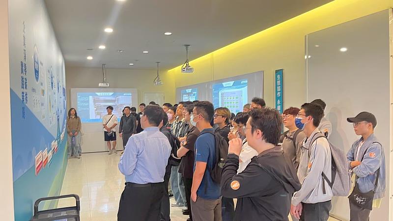 .透過企業參訪活動讓青年了解產業實況（2）