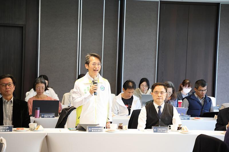 中央健保署東區業務組黃兆杰組長表示，打造花東全人典範是一定要成功的計畫，大家正在為健保創造歷史。