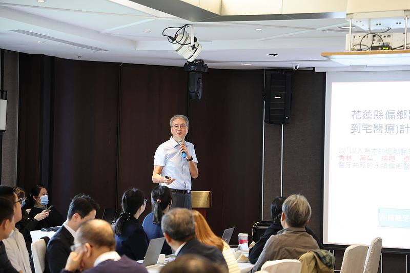 花蓮縣牙醫師公會林鎰麟常務理事。