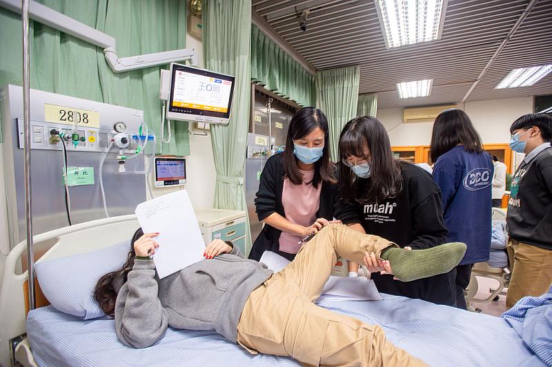 護理系教學現場。