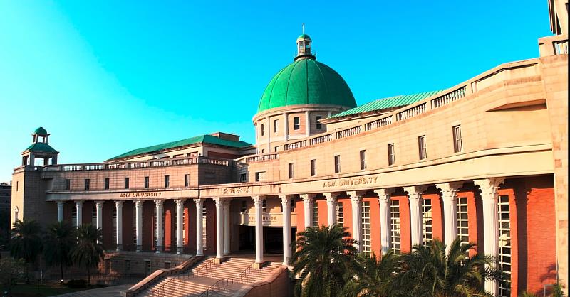 亞洲大學辦學績效卓著，擁有優美的校園環境與完善的教學資源，115學年度繁星推薦開出滿招紅盤，展現強大招生磁吸力。