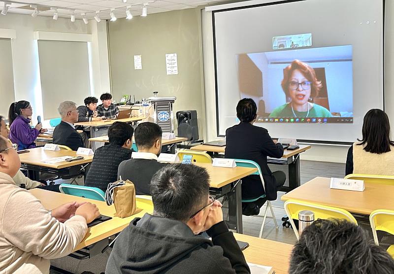 ADN創辦人Professor Nibedita S. Ray-Bennett以視訊方式致詞。