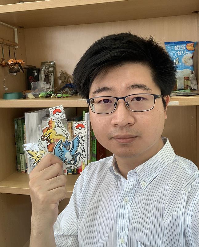興大昆蟲學系蕭昀助理教授受寶可夢啟發昆蟲研究,發現新種甲蟲以「三神鳥」命名。