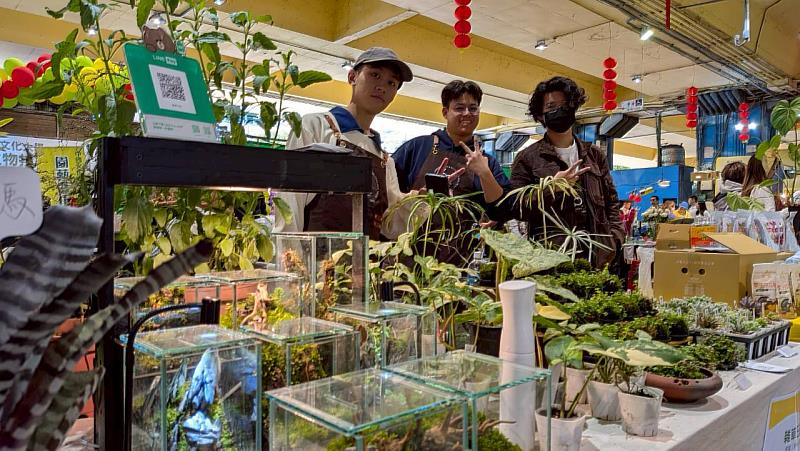 展覽規劃「學研成果展示區」，呈現多項植物生物技術與觀賞植物育種研究，包括蘭科植物白及（Bletilla spp.）雜交育種、白花海芋誘變育種、鹿角蕨無菌播孢技術及質子束誘變育種等，展現園藝科學的創新應用實力。