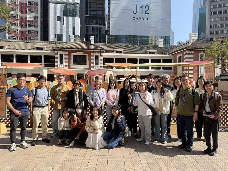 香港文化考察，參訪中環大館。