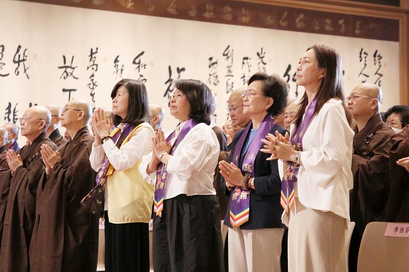 黃敏惠市長見證星雲大師人間佛教弘傳全球。