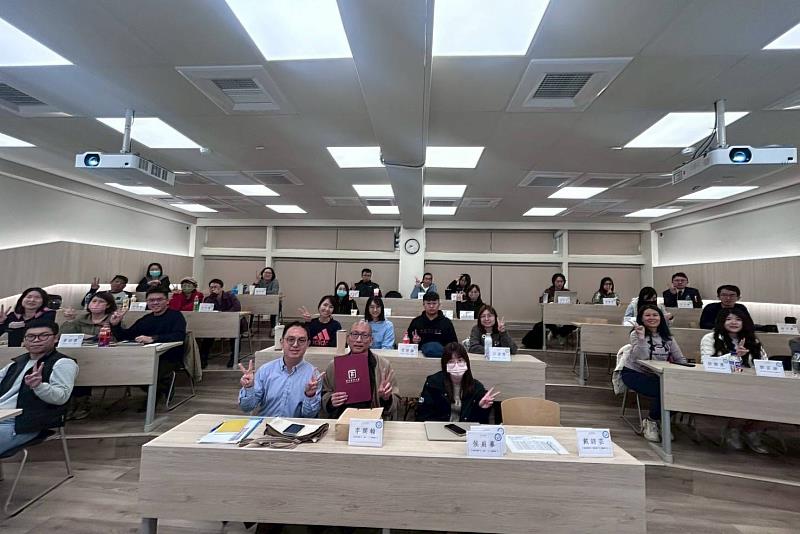 南大經管系舉辦「社會設計：集食送愛」講座，結合課程邀請業界講者分享，深化學生對管理與社會議題的理解。