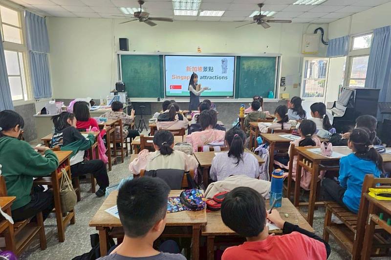南大推動雙語教學實作 串連大學與國小培育新世代教師力