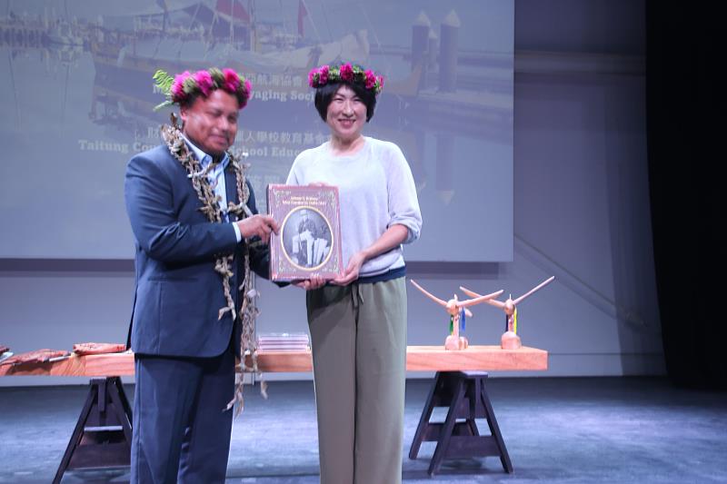 臺東縣獵人學校教育基金會與密克羅尼西亞航海協會簽署MOU深化合作