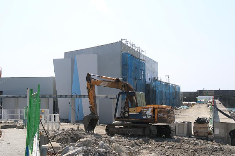 打造便捷友善海運新門戶 饒慶鈴視察富岡港客運中心工程