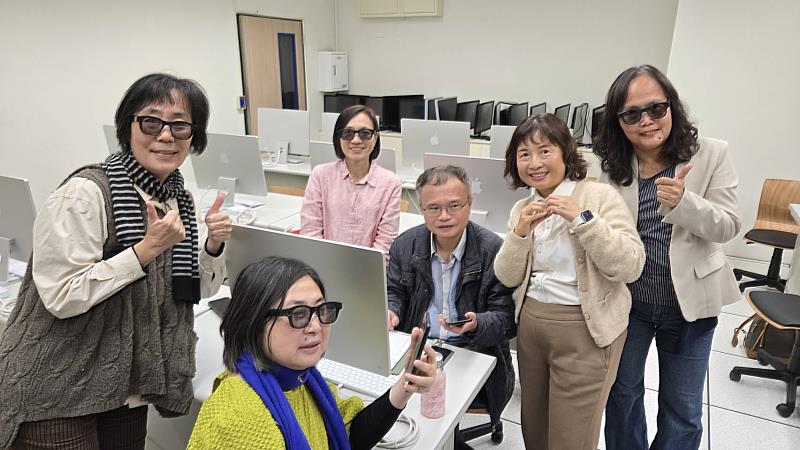 校長團合影留念。