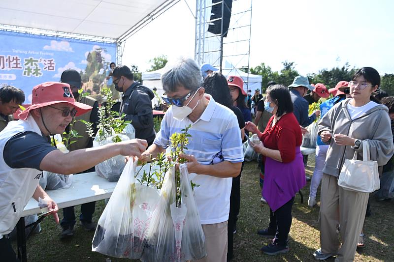 「原地扎根、韌性森活」臺東區域植樹森林市集 邀民眾種樹護生態