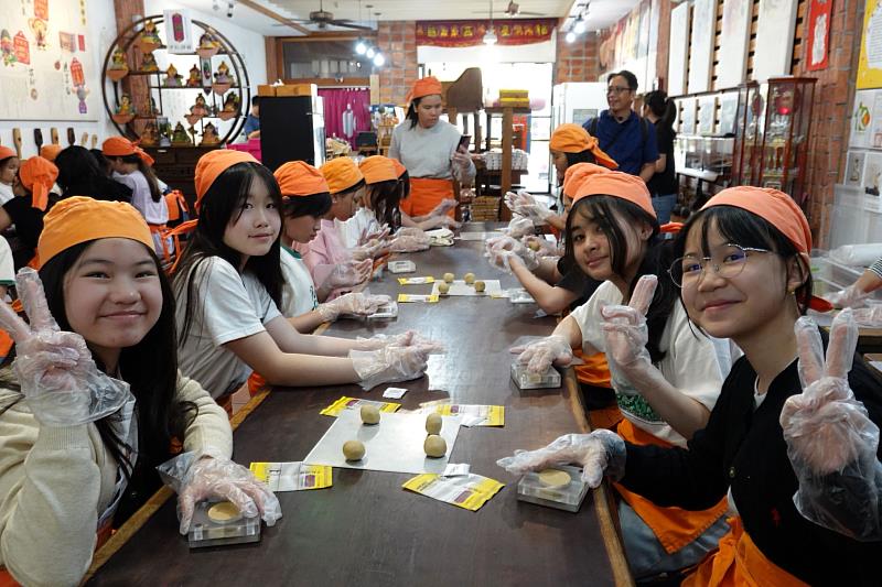 蓮池潭棋餅手做。