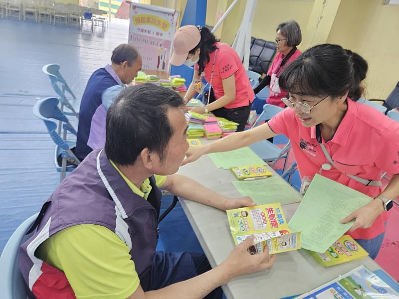 水上鄉辦全民樂活健走,衛生所推運動護腦防失智-4