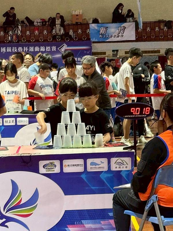 嘉義市代表隊參加2026全國競技疊杯運動錦標賽 勇奪6金8銀8銅 再次展現共融團隊的合作