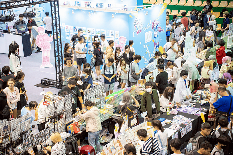 漫人祭現場匯集眾多原創漫畫與插畫作品，吸引民眾駐足欣賞與交流。(資料照)