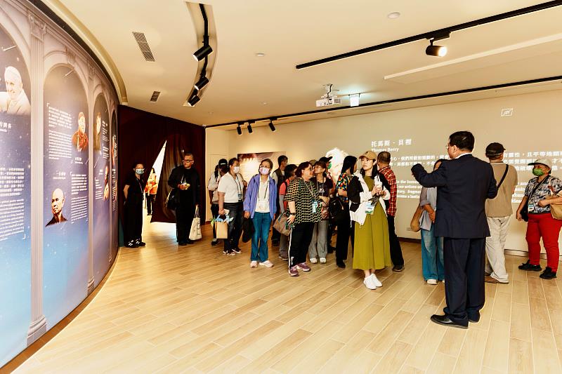 邀請大家走入這座獲獎的藝術殿堂，在光影流轉間，找回那份與大地共振的純粹感動。（靈鷲山佛教教團提供）