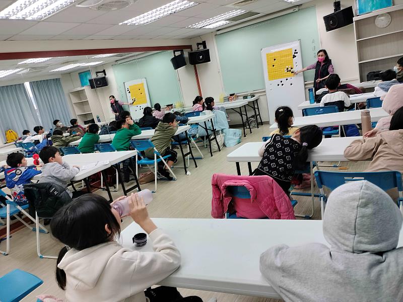 兒童圍棋,從對弈中培養思考力與穩定心性