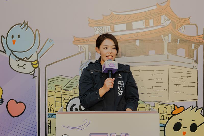 市長高虹安致詞，期盼透過「風城名人講堂」，進一步深化城市的人才底蘊。