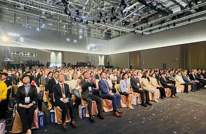 副市長林琨瀚代表市長高虹安出席臺中國際會展中心開幕典禮