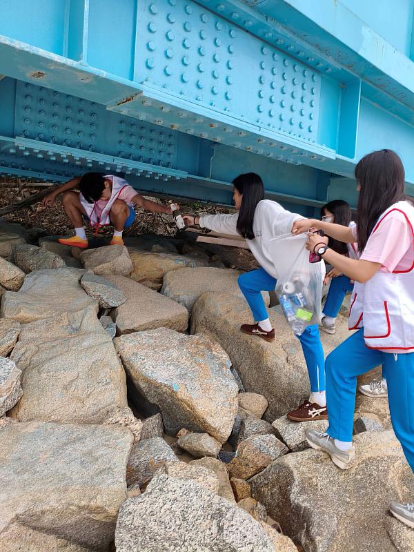 金門縣慶祝115年青年節系列活動「夢想成形・青春前行」青年環保淨灘行動 展現永續關懷