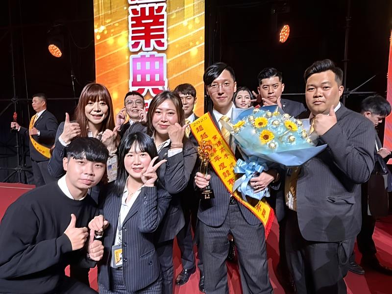 鄧宇翔讓同仁發揮自身專長，用團隊合作創造高績效。圖片來源：永慶房屋