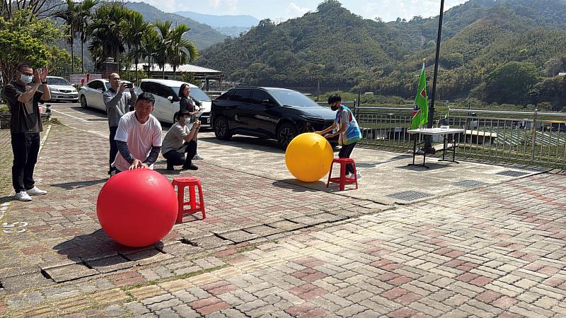 115年苗栗縣救國團「健康苗栗、幸福學習公益系列活動」聽故事、玩競賽！大湖學子走進廣愛教養院 跨世代共譜溫馨午餐情