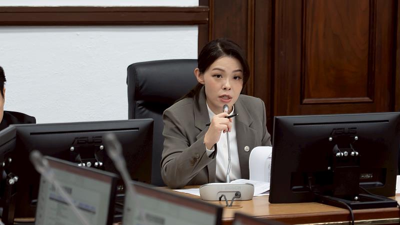 高虹安市長主持市務會議。