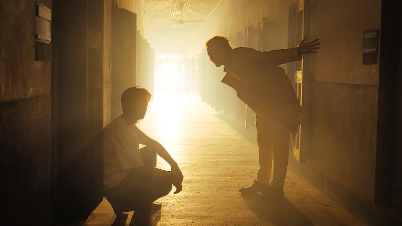 《向流星許願的我們》劇照－舊監獄