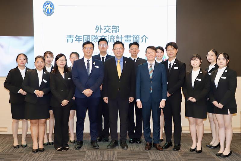 329青年節籌備委員會展開跨部會拜會 深化青年公共參與與國際視野