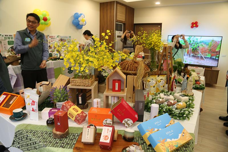 臺東縣農民節大會今熱鬧展開，感謝及表彰127位優秀農友。