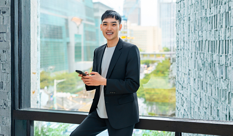 信義企業集團MA黃柏瑋加入MA計畫的初衷,就是希望邁向管理職、打造有發展性的職涯,去年僅30歲的他也順利「達標」圓階段性夢想。