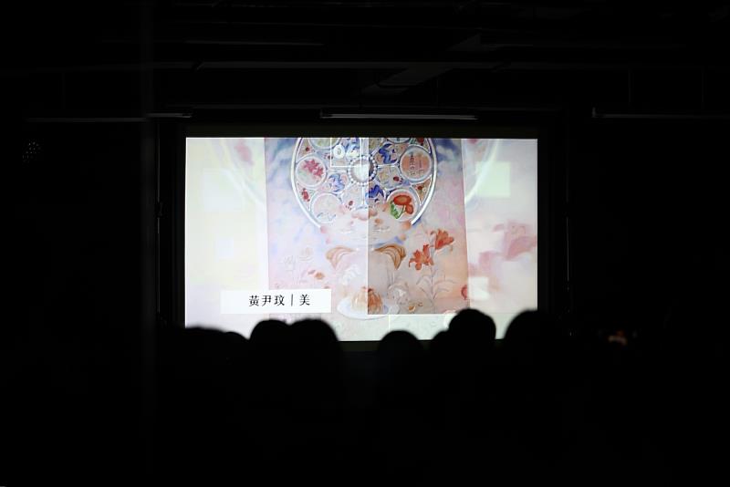南大視覺藝術與設計學系透過版畫展與動態影像呈現創作成果，展現設計思考與視覺敘事能力。