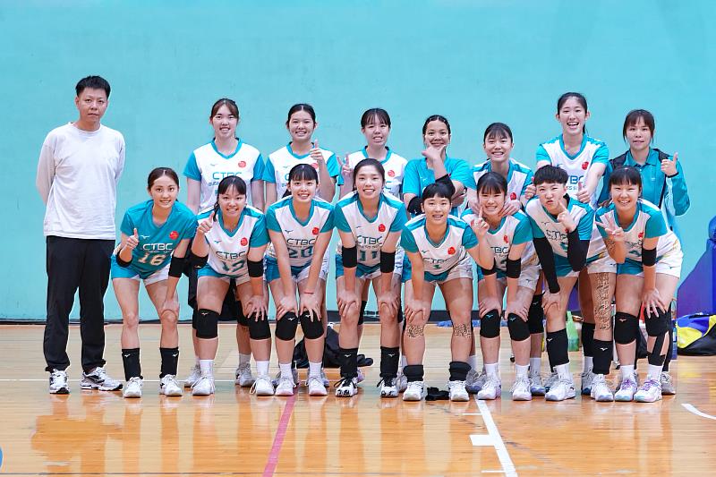 中金院女排代表隊晉級114學年度UVL公開一級4強，再寫隊史新頁。（圖／中金院提供）