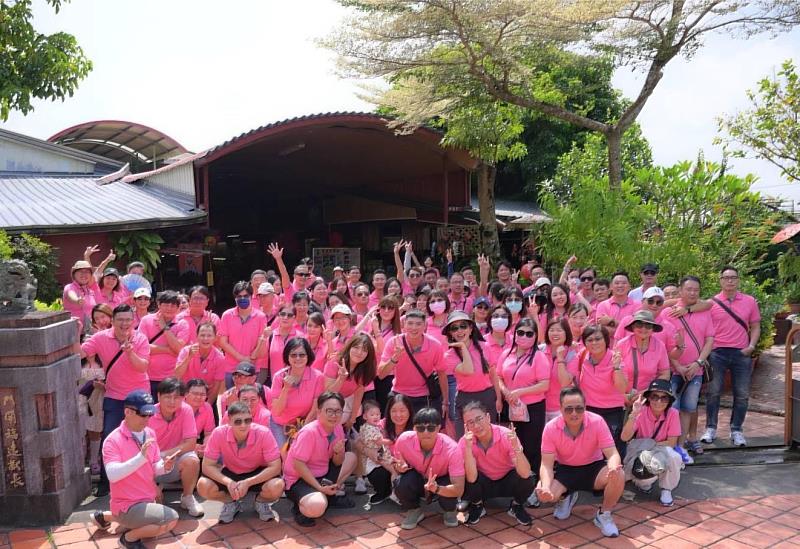 面對景氣波動，王春玲調整策略，讓夥伴多元經營不同產品，穩住成交量。圖片來源：永慶房產集團