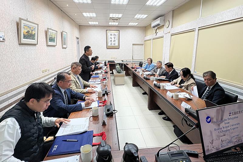 圓桌會議中雙方達成多項具體行動計畫。