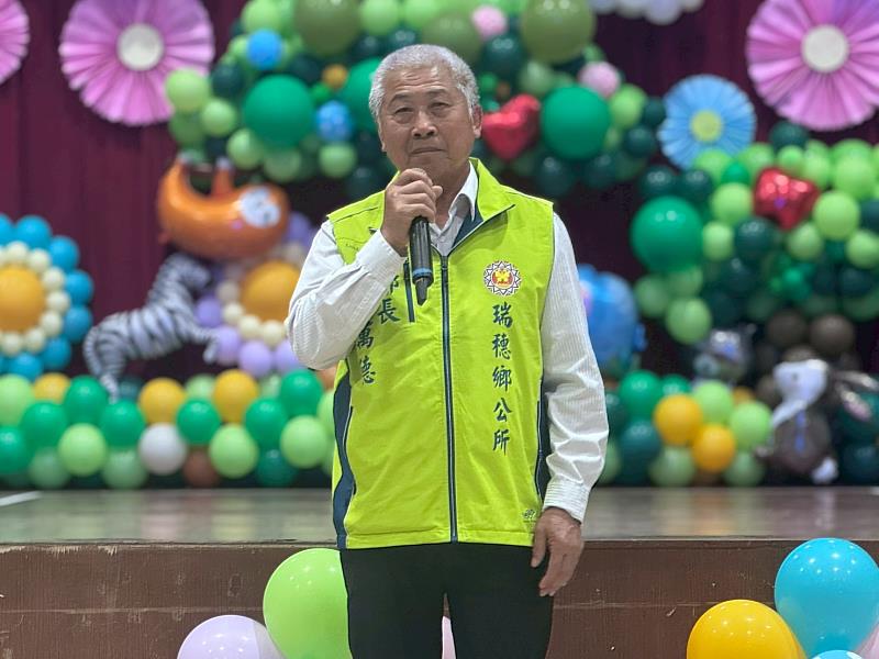 瑞穗鄉吳萬德鄉長希望透過戲劇演出讓藝術進入生活。