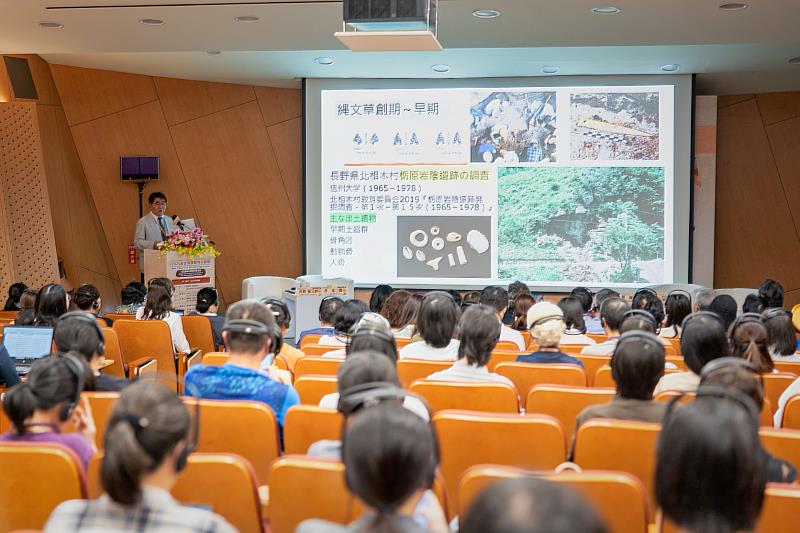 「2026新北市國際考古論壇」以「海映古今：考古、海洋文化與永續」為主題，串聯日、韓共5間指標性博物館與臺灣學界。（圖為2025考古論壇現場）