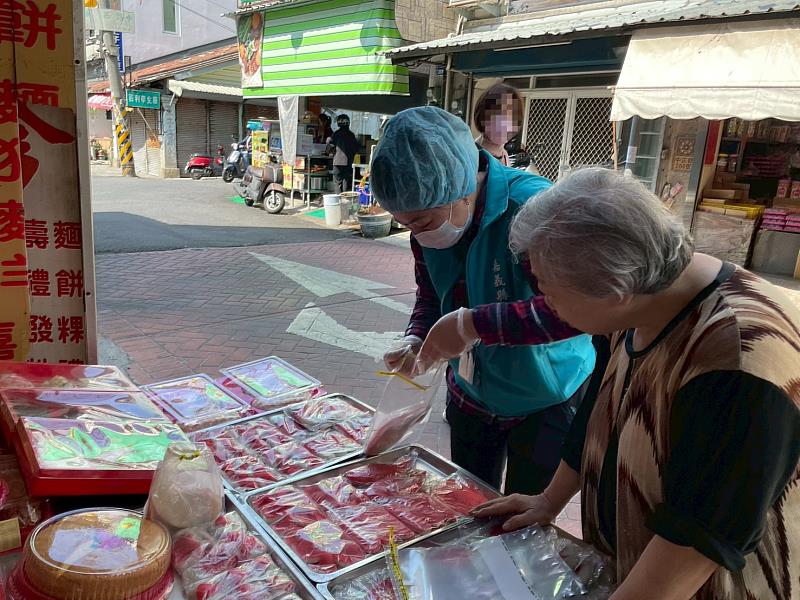 嘉義縣衛生局抽驗清明節應景食品 全數合格