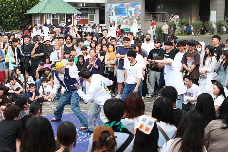 有事青春吧!沒事來搞事!》活動結合樂團、街舞與科技體驗 (2)