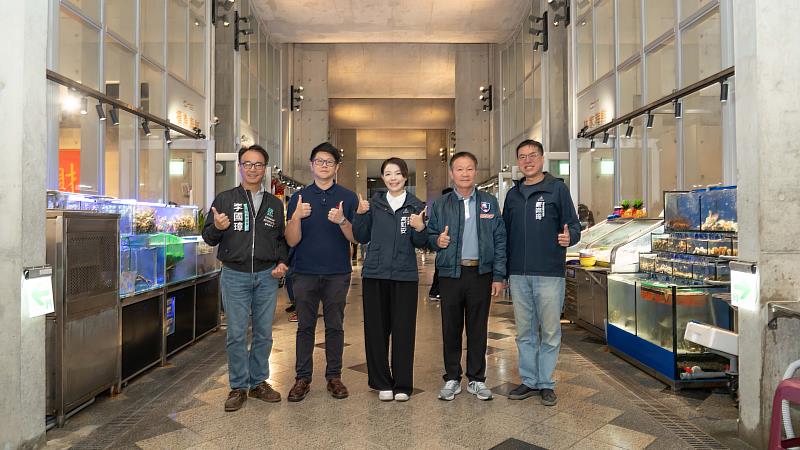 高虹安市長宣布竹風漁市兒童節連假加碼推出每日1,100張加倍券。