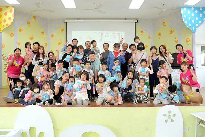 蘭潭國小附幼化身生態樂園