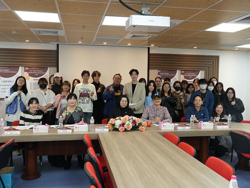 世新大學廣電系舉辦「當代媒介與影像論壇－AI共創時代：重塑電影與電視的想像邊界」研討會，連結AI技術與影視音教育想像邊界。（世新大學提供）