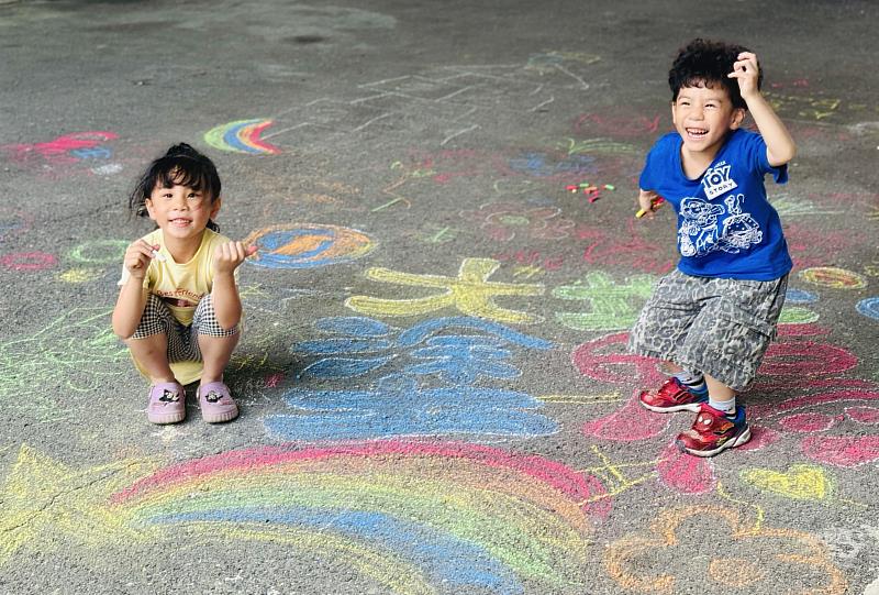 連假來Fun電！ 七股鹽山「繽紛童樂趴」4/3起連嗨4天