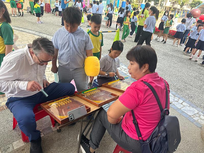 志航國小兒童節共好公益市集。