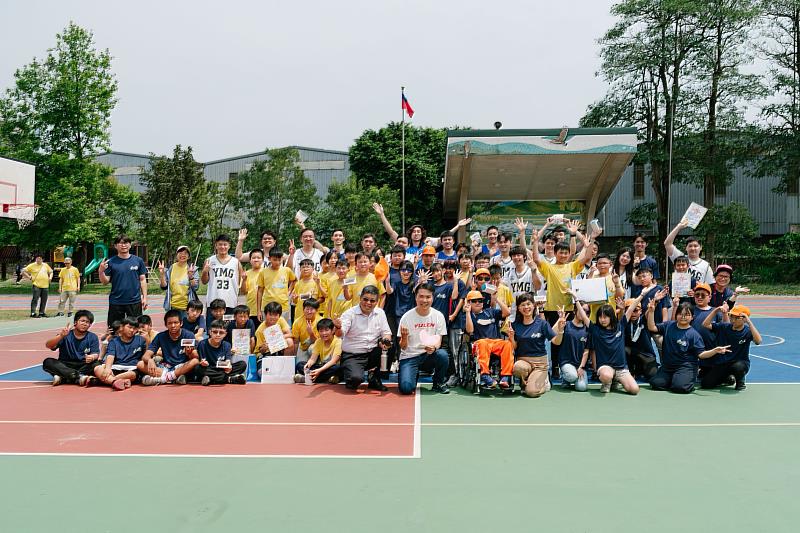 裕隆集團移動服務事業總經理林群盛表示，「翻轉兒童節」不僅是活動主題，更是翻轉教育理念的實踐。透過「愛的里程數」平台串聯企業與公益資源，讓關懷得以延續，並透過實際行動陪伴孩子成長。