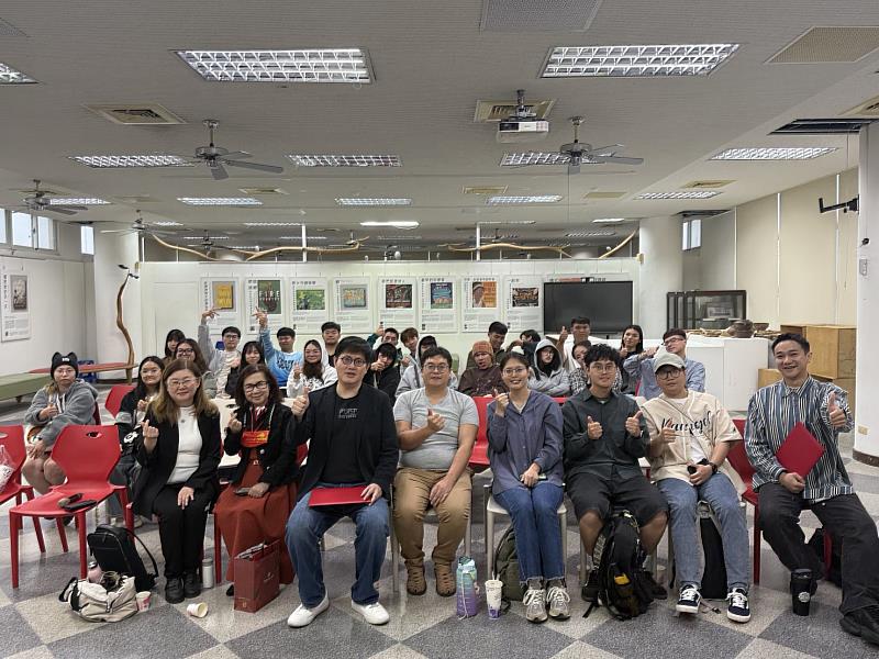 （語推人生：讓族語在日常中動起來）大合照。