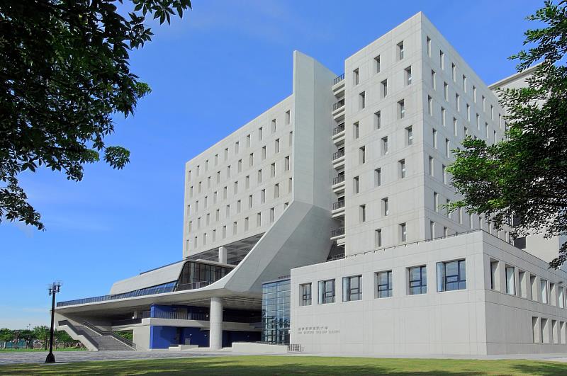 因應全球經濟衝擊 元智祭7萬元助學方案