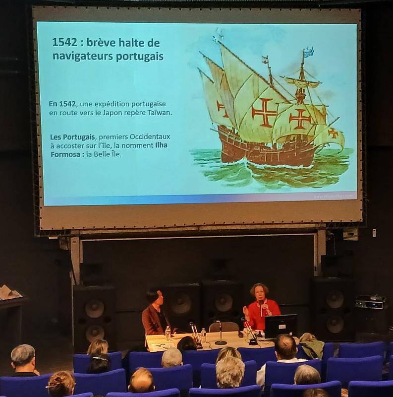 伊麗莎白帶入福爾摩沙逐漸躍上國際舞台的時代意義。