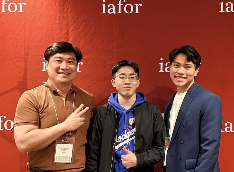 亞大心理系赴東京國際研討會發表壁報論文與報告 學生全英展實力